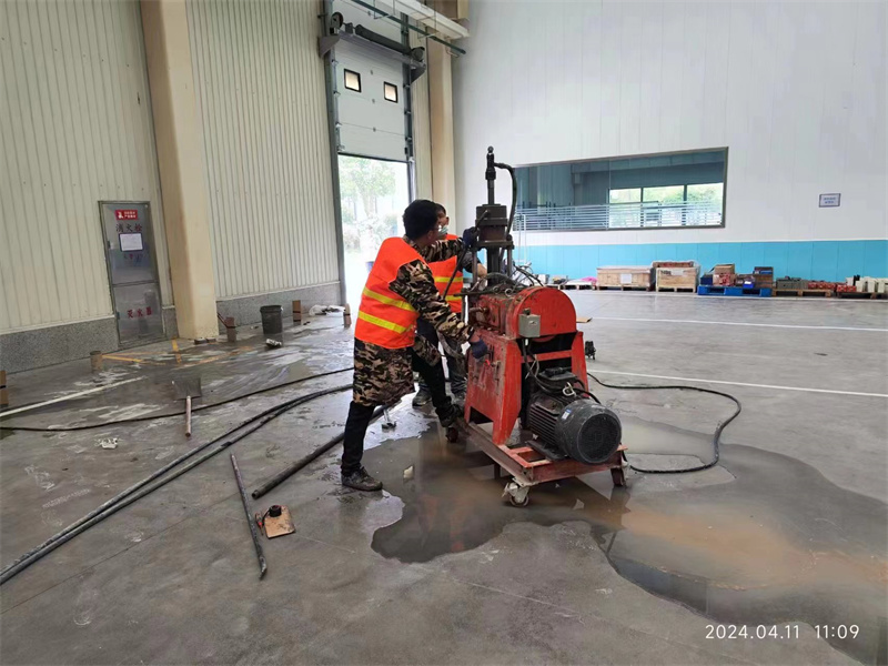 广东厂房地面下沉塌陷注浆加固施工